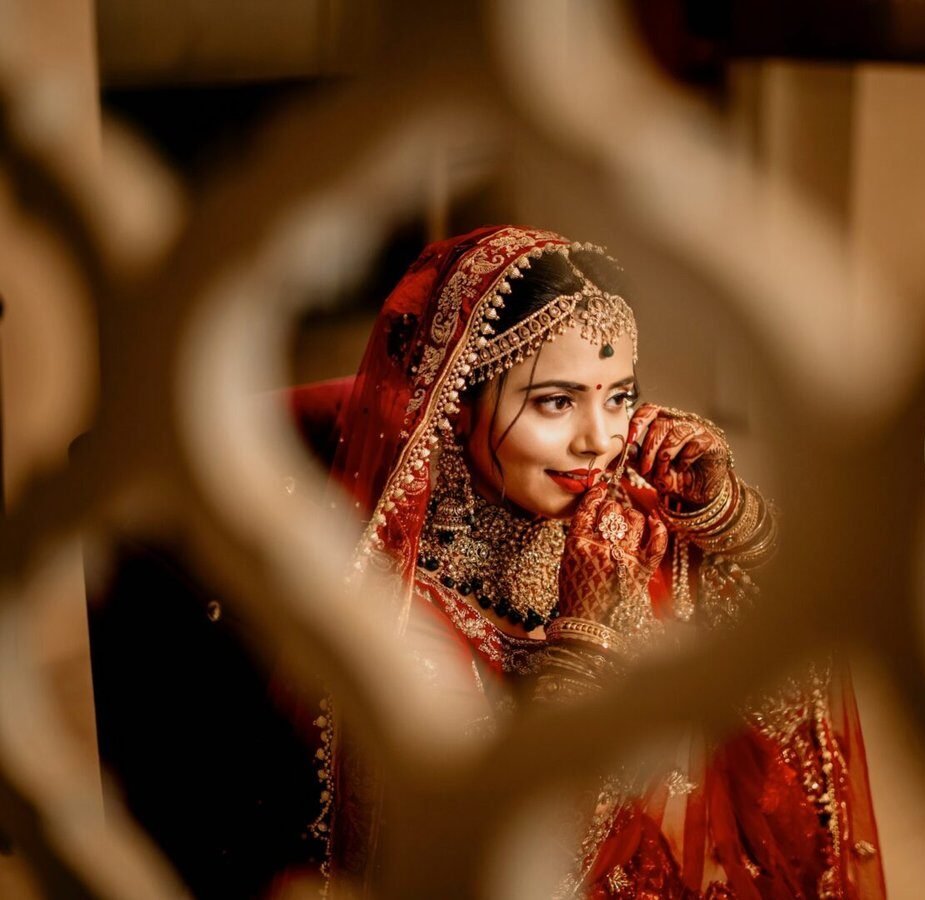 Gold-and-Cream-Luxury-Indian-Wedding-YouTube-Thumbnail-1920x1080